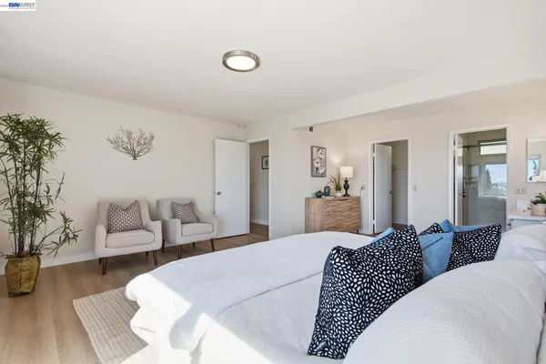 $1,300,000 | 27966 El Portal Drive, Hayward, CA 94542