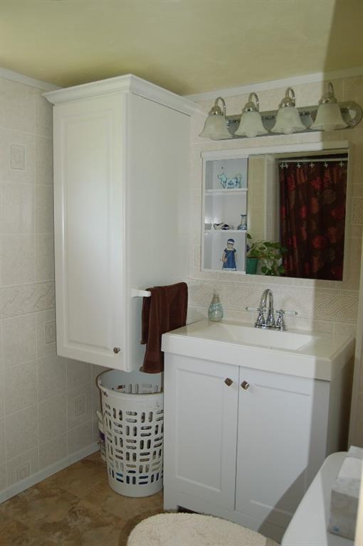 920 Empire Road Poland, ME 04274 - Photo 9 of 30 Main House full bathroom remodeled...