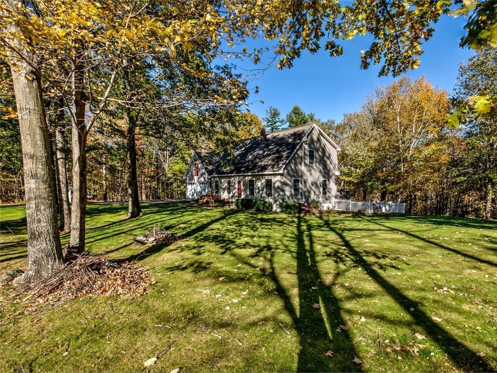 76 Parsons Road Norway, ME 04268 - Photo 25 of 33 Front and side yard.