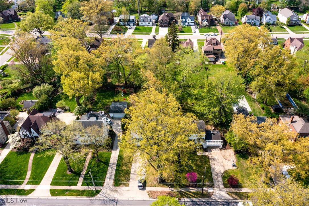 26907 Lake Road Bay Village, OH 44140 - Photo 24 of 33 Aerial view with a residential view