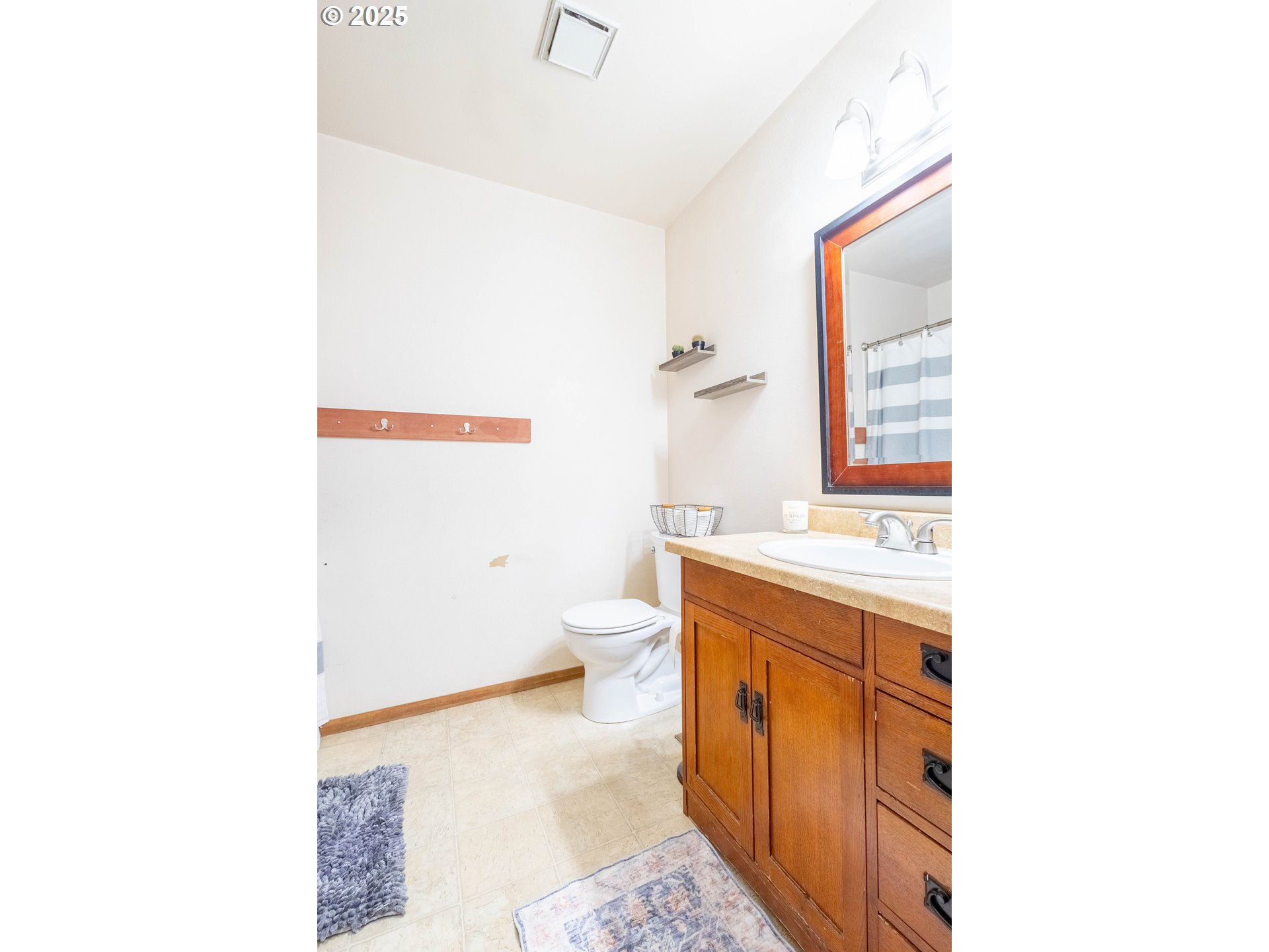 1111 W Avenue La Grande, OR 97850 - Photo 13 of 37