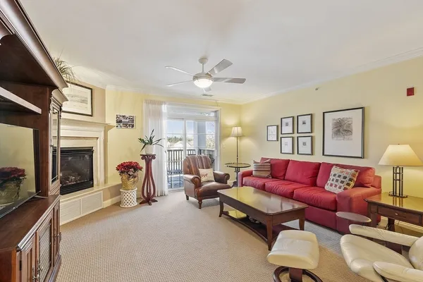 $470,000 | 1312 Emerald Court, Unit 1312, Tewksbury, MA 01876