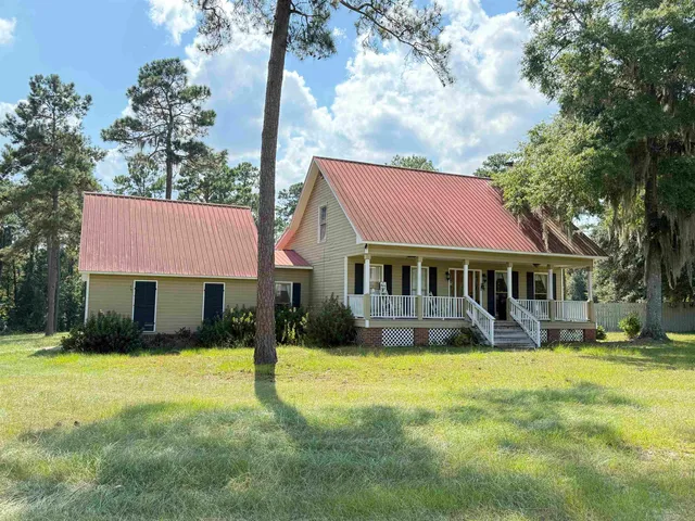 $265,000 | 800 West Shore Drive, Ochlocknee, GA 31773