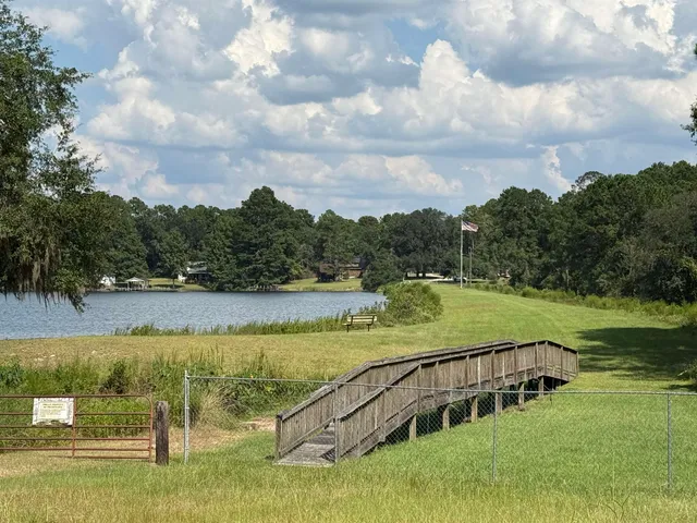 $265,000 | 800 West Shore Drive, Ochlocknee, GA 31773