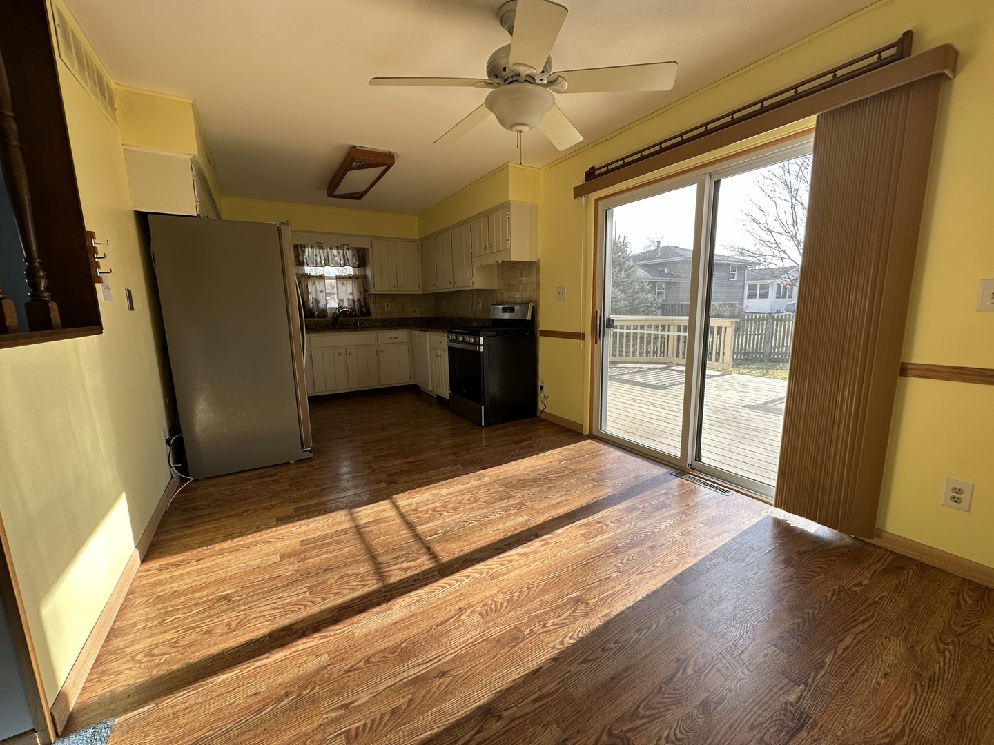 320 Stonegate Road New Lenox, IL 60451 - Photo 6 of 31