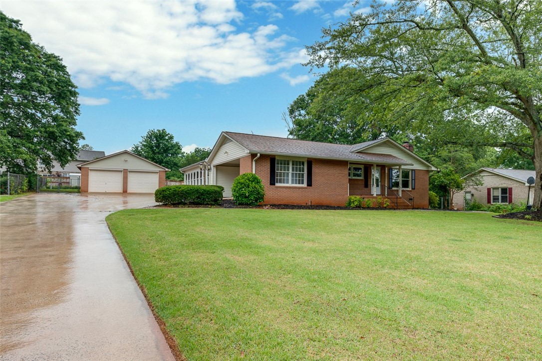 1910 Millgate Road Anderson, SC 29621 - Photo 1 of 42