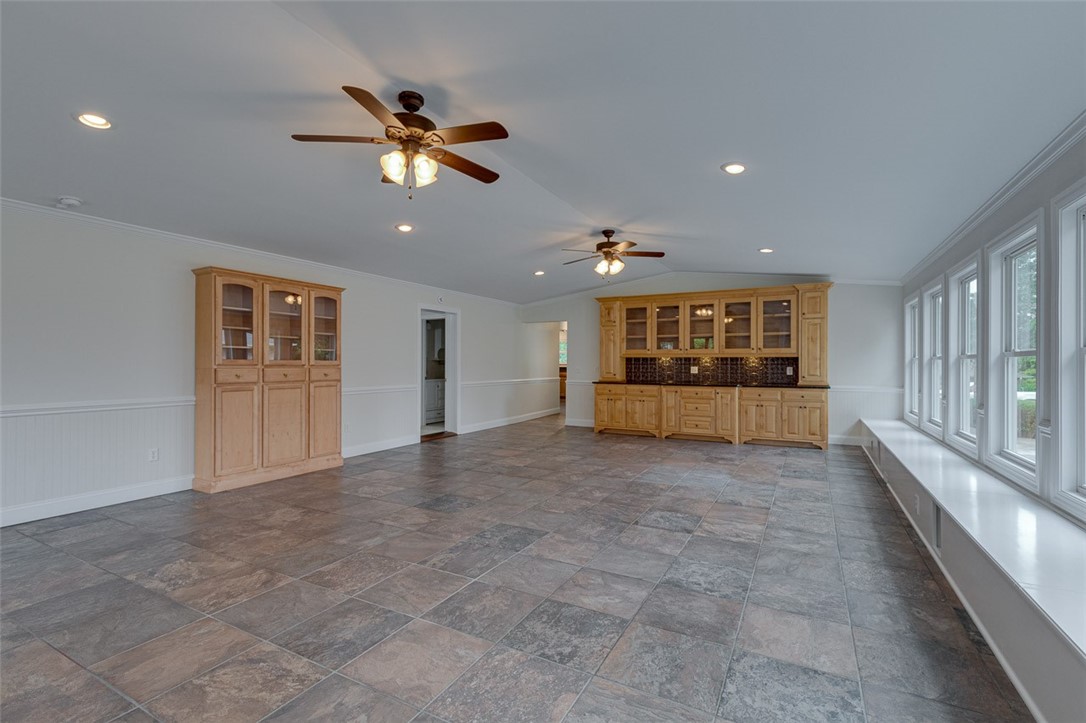 1910 Millgate Road Anderson, SC 29621 - Photo 5 of 42