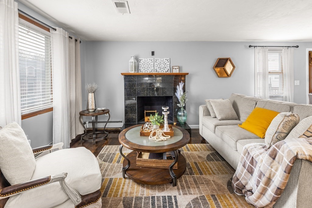 1 Morton Road Randolph, MA 02368 - Photo 6 of 22 Gallery Image 6