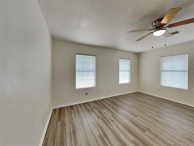 $1,995 | 2911 Ryan Avenue, Unit FRONT, Fort Worth, TX 76110