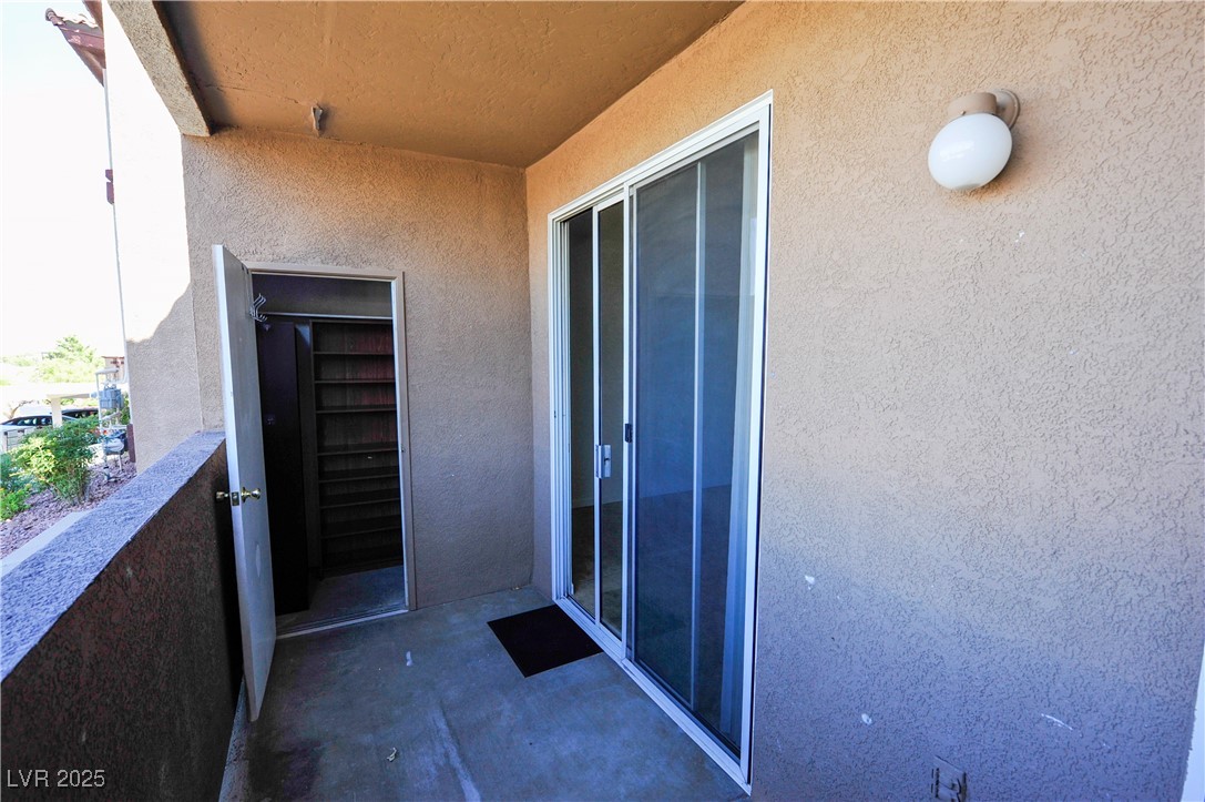 231 West Horizon Ridge Parkway, Unit 1113 Henderson, NV 89012 - Photo 17 of 23 View of balcony