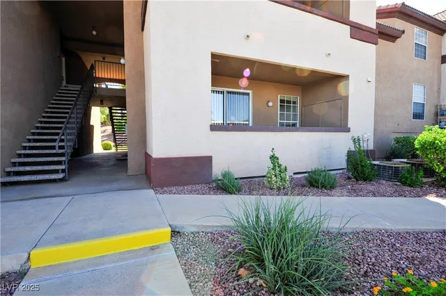 $199,000 | 231 West Horizon Ridge Parkway, Unit 1113, Henderson, NV 89012
