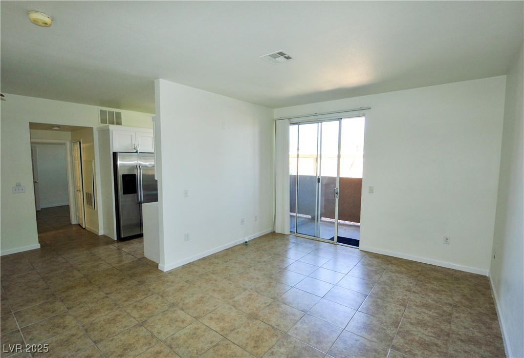 231 West Horizon Ridge Parkway, Unit 1113 Henderson, NV 89012 - Photo 4 of 23 Unfurnished room featuring baseboards