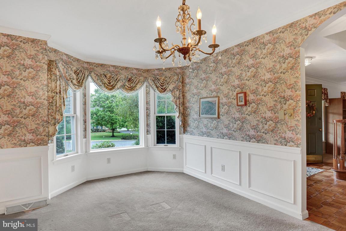 541 Wheatfield Drive Lititz, PA 17543 - Photo 5 of 28 Gallery Image 5