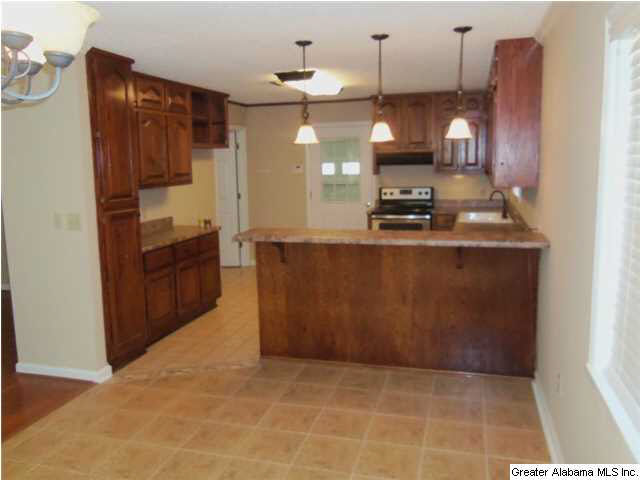 2024 Winchester Road Anniston, AL 36201 - Photo 8 of 21