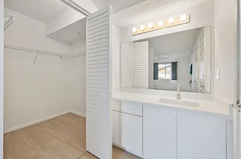 $229,000 | 272 Village Boulevard, Unit 7111, Tequesta, FL 33469