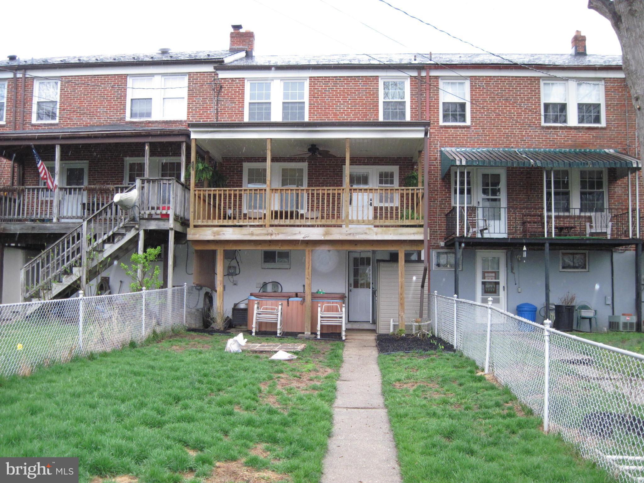 6163 Regent Park Road Baltimore, MD 21228 - Photo 22 of 23 Exterior (Rear)