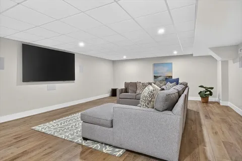 $1,999,999 | 440 King Street, Cohasset, MA 02025