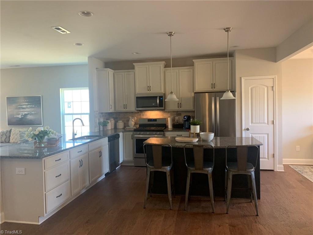 3219 Alyssa Way High Point, NC 27265 - Photo 31 of 37 Similar Representation