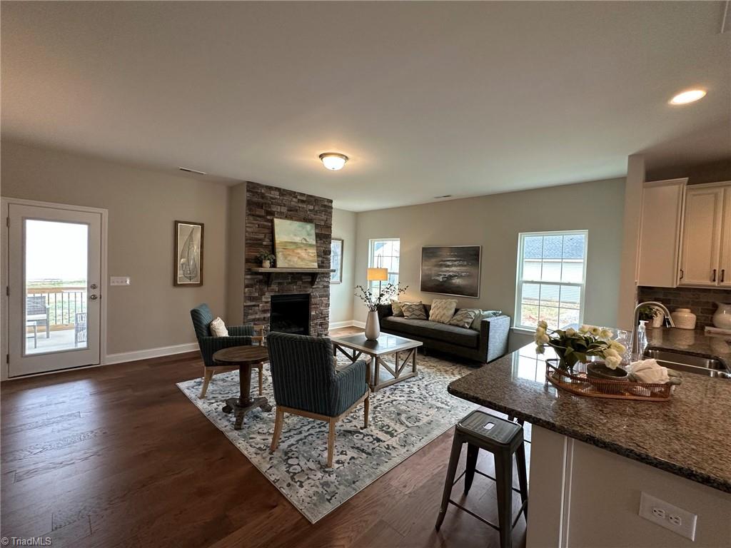3219 Alyssa Way High Point, NC 27265 - Photo 8 of 37 Similar Representation