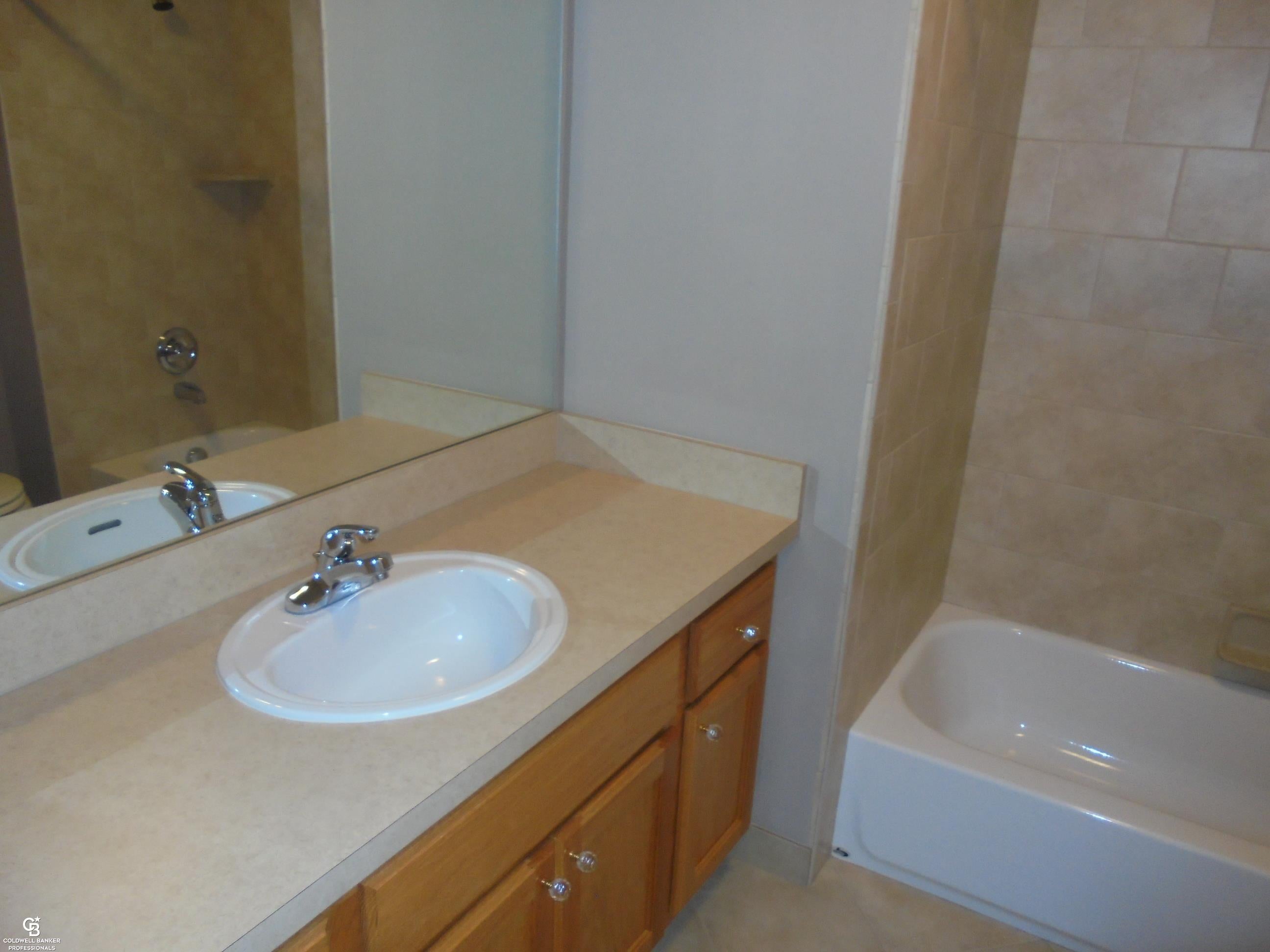 79223 Capac Road Armada, MI 48005 - Photo 43 of 58 Gallery Image 43