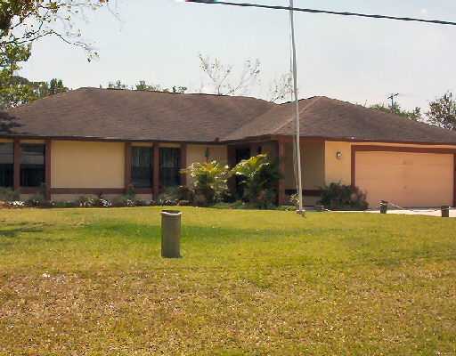 472 Southwest Fuge Road Stuart, FL 34997 - Photo 1 of 9 Primary Photo