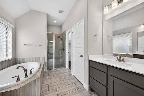 $412,000 | 2326 Calm Channel Court, Missouri City, TX 77459