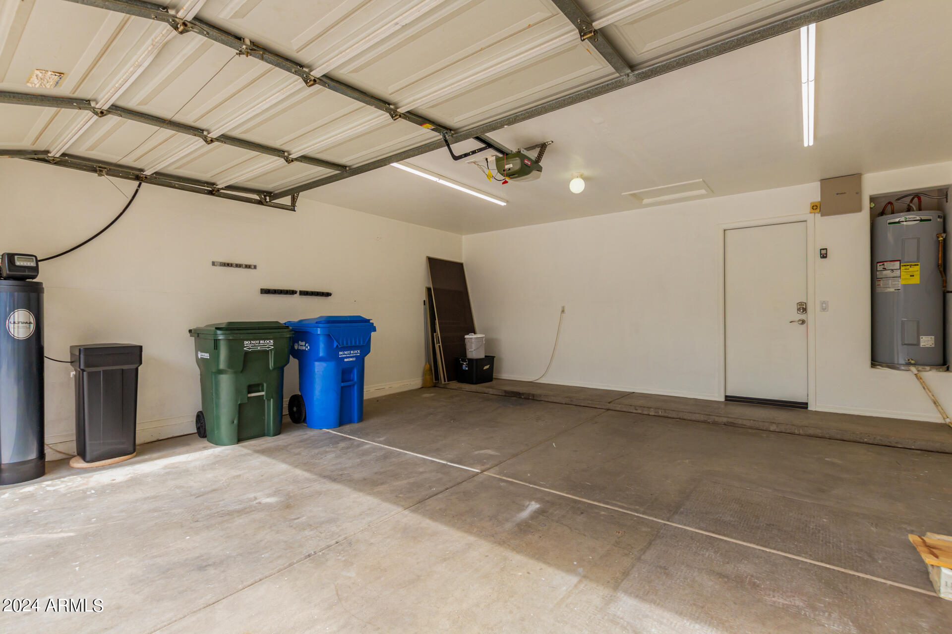 2328 West Carson Road Phoenix, AZ 85041 - Photo 33 of 42 a view of a garage