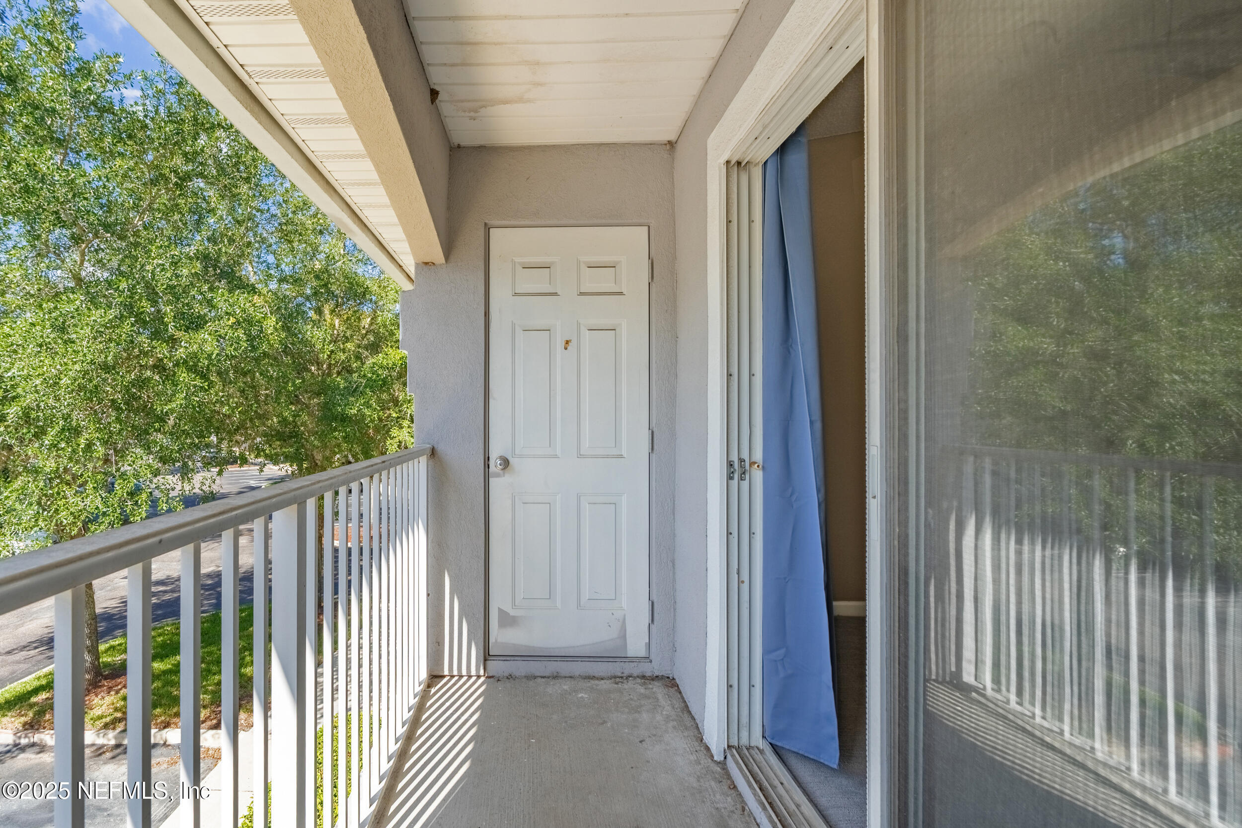6069 Maggies Circle, Unit 115 Jacksonville, FL 32244 - Photo 31 of 36 a view of a balcony