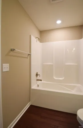 $1,895 | 15028 Whitaker Drive, Fort Wayne, IN 46818