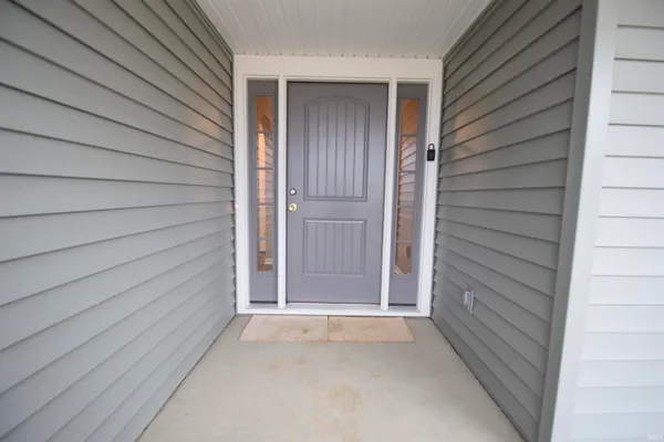 $1,895 | 15028 Whitaker Drive, Fort Wayne, IN 46818