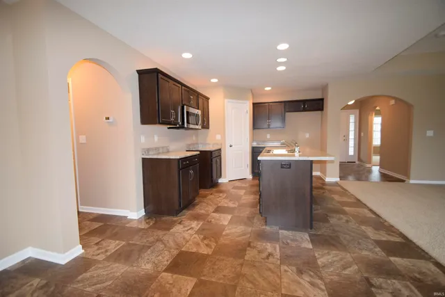 $1,895 | 15028 Whitaker Drive, Fort Wayne, IN 46818