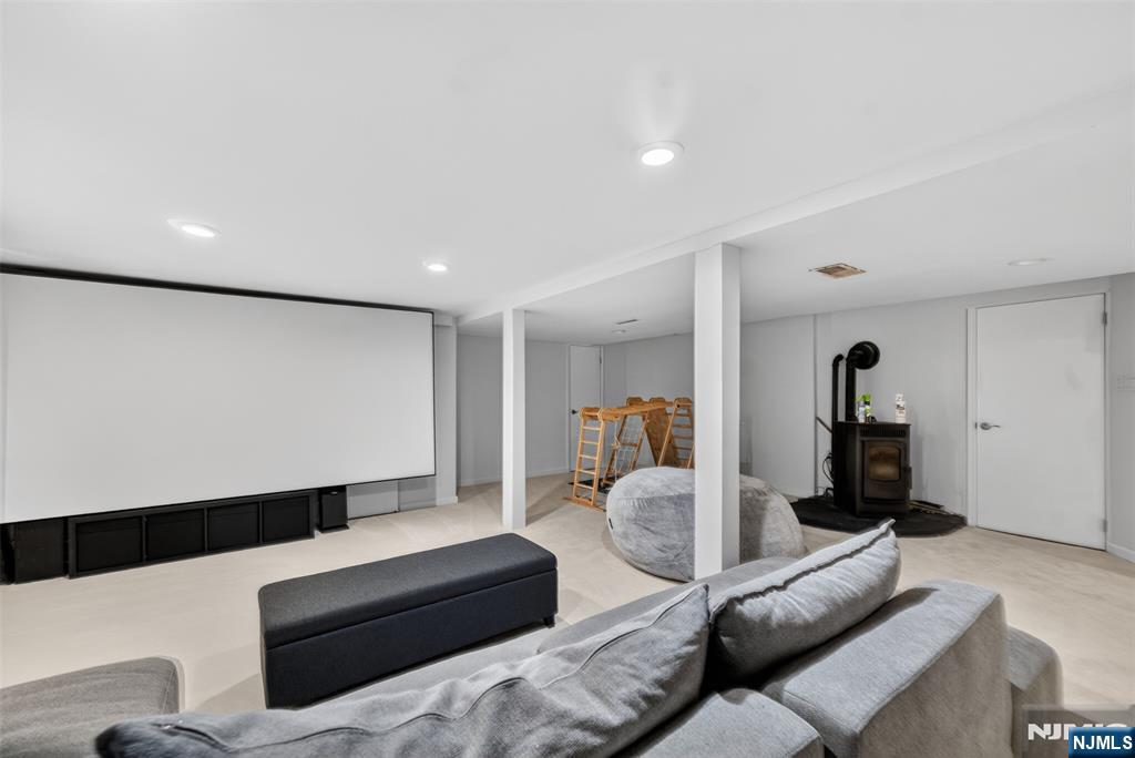447 Van Dyke Street Ridgewood, NJ 07450 - Photo 20 of 29