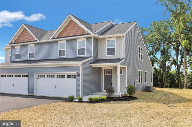 $3,000 | 2450 Jefferson Avenue, Reading, PA 19609