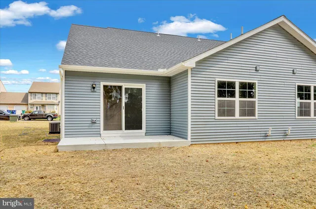 $3,000 | 2450 Jefferson Avenue, Reading, PA 19609