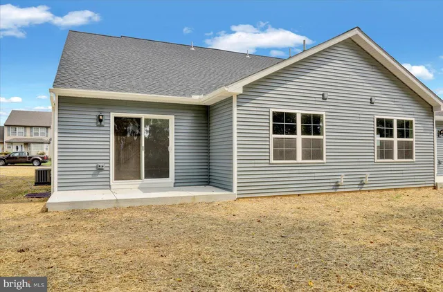 $3,000 | 2450 Jefferson Avenue, Reading, PA 19609