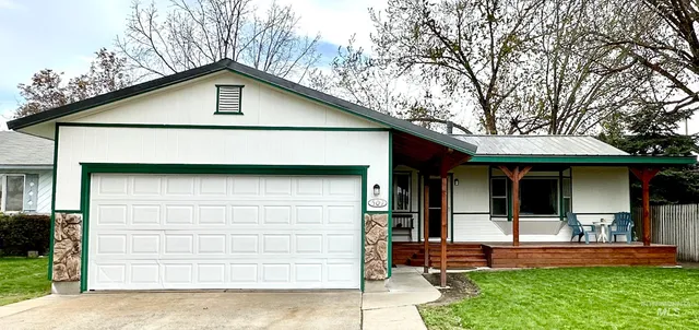 $305,000 | 509 East Hanthorn Avenue, Weiser, ID 83672