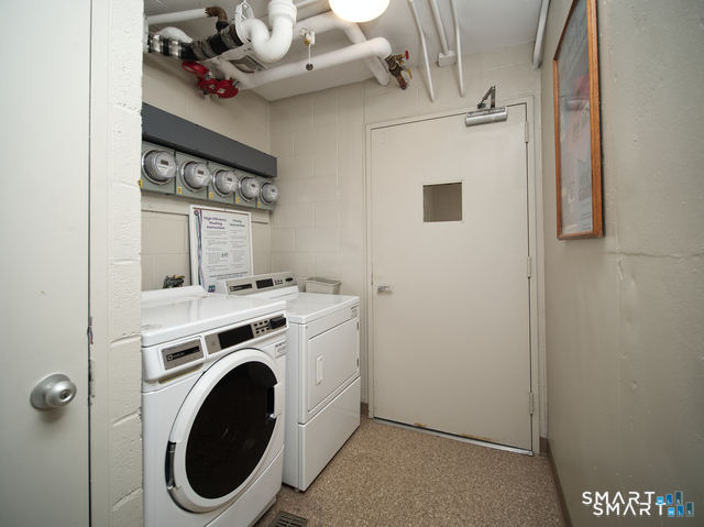 1 Gold Street, Unit 3G Hartford, CT 06103 - Photo 10 of 10 laundry each floor