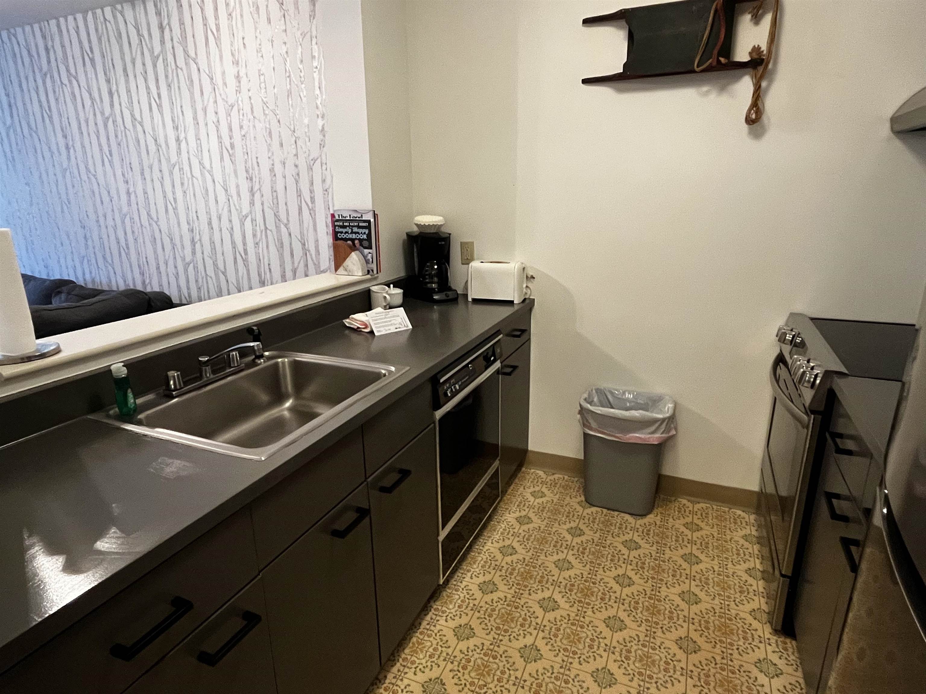 28 Packard's Road, Unit 336 Waterville Valley, NH 03215 - Photo 6 of 17