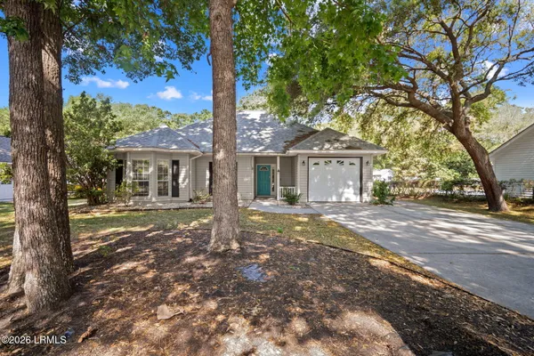 $2,300 | 56 Le Moyne Drive, Beaufort, SC 29907