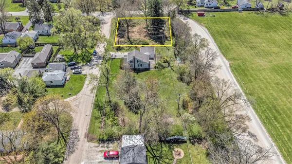 $60,000 | 1 Hillcrest Drive, Whitmore Lake, MI 48189