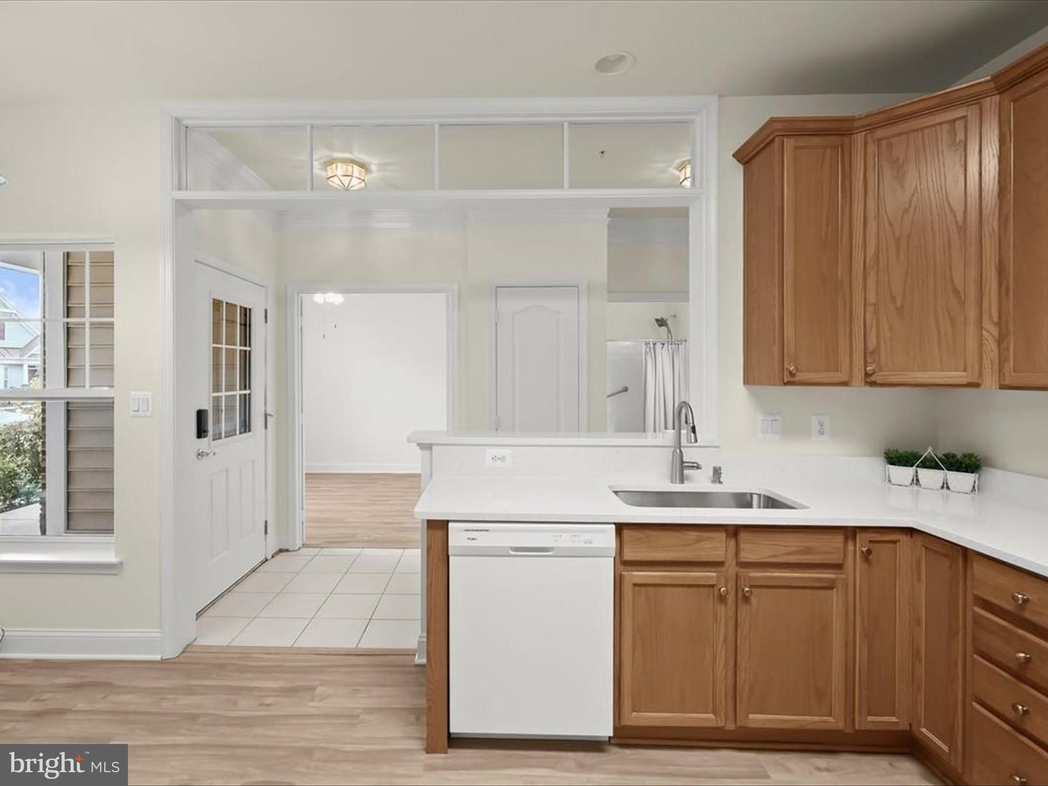 7217 Ivy Bank Road Laurel, MD 20707 - Photo 9 of 49 Eat-In Kitchen