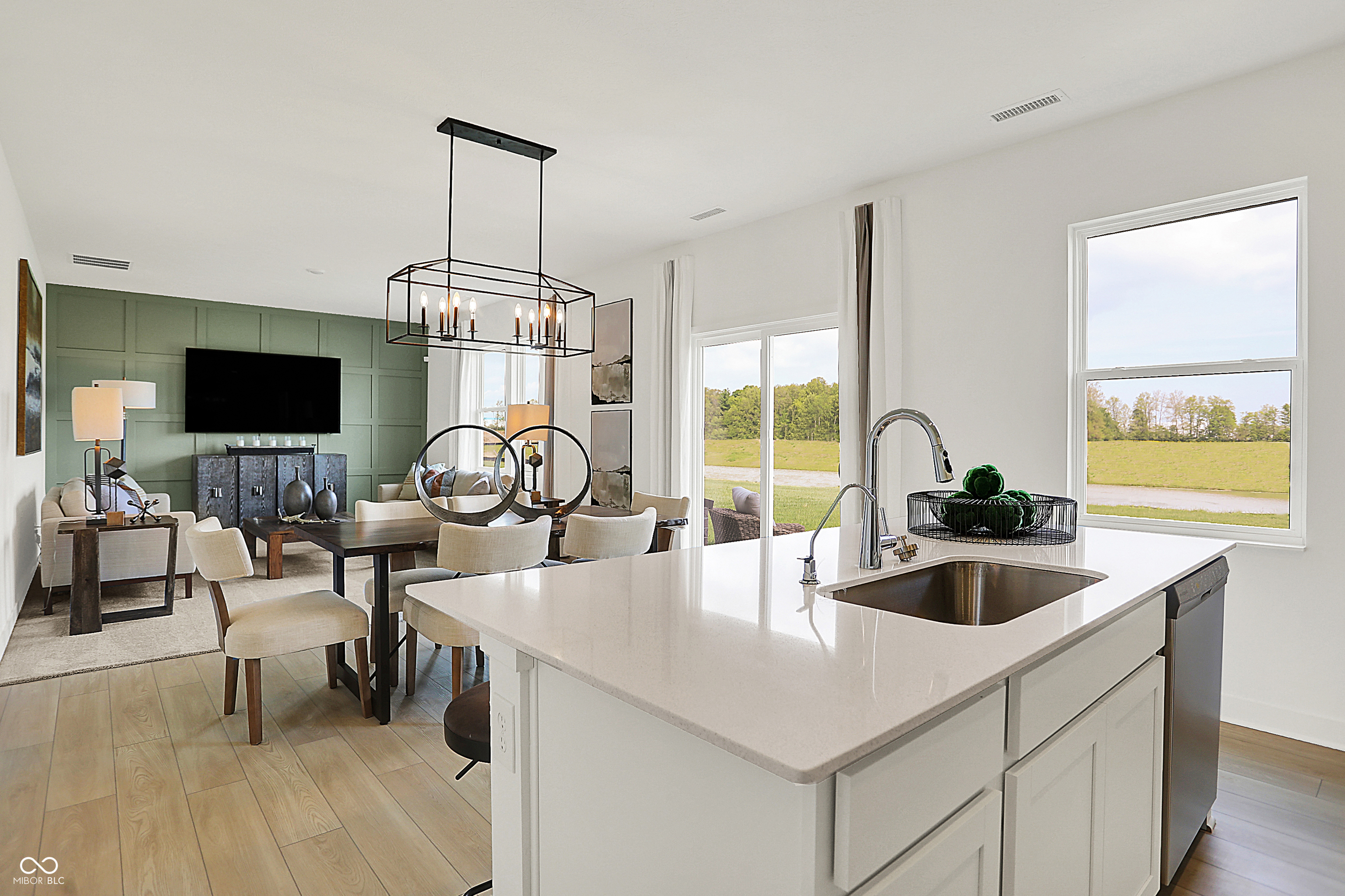 1872 Grand Vista Boulevard Greenwood, IN 46143 - Photo 13 of 41