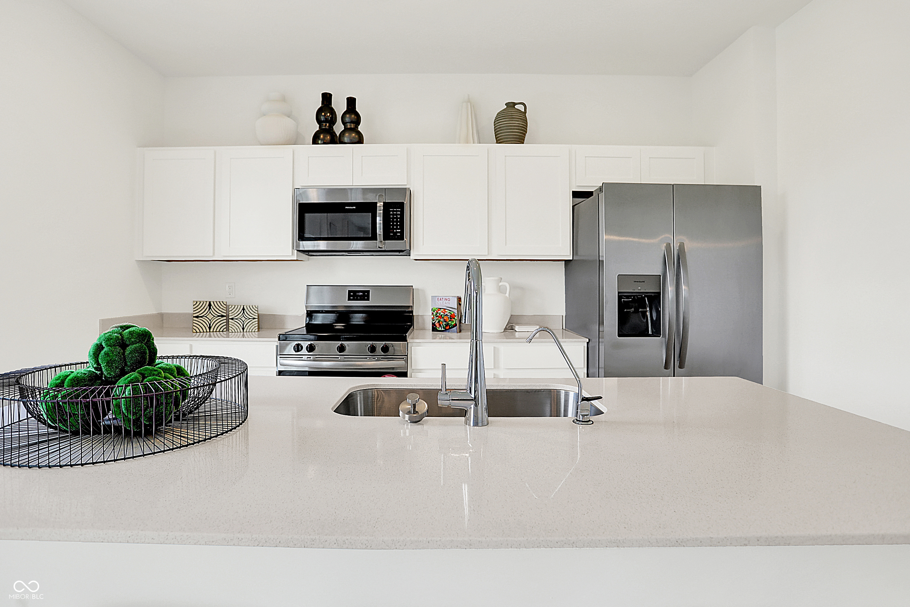 1872 Grand Vista Boulevard Greenwood, IN 46143 - Photo 14 of 41