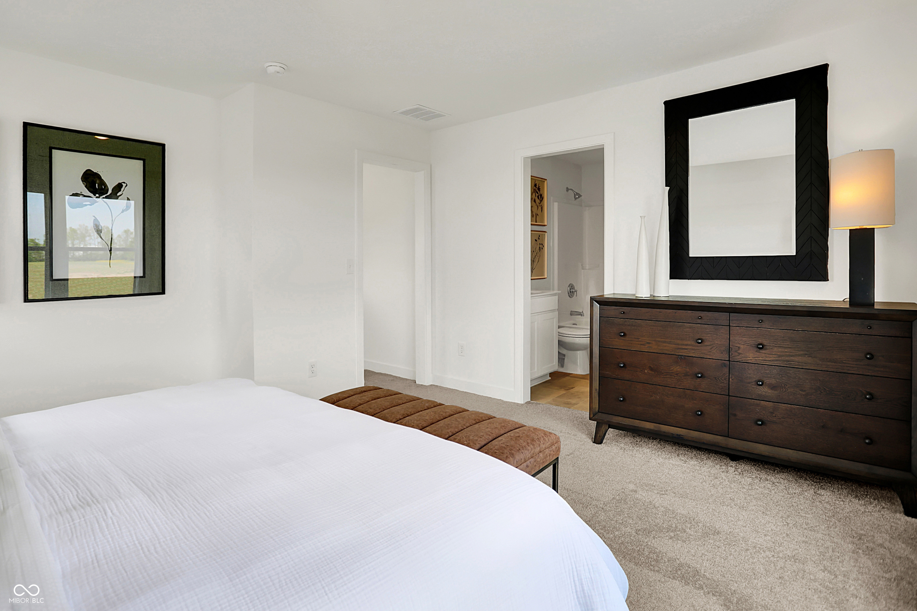 1872 Grand Vista Boulevard Greenwood, IN 46143 - Photo 27 of 41