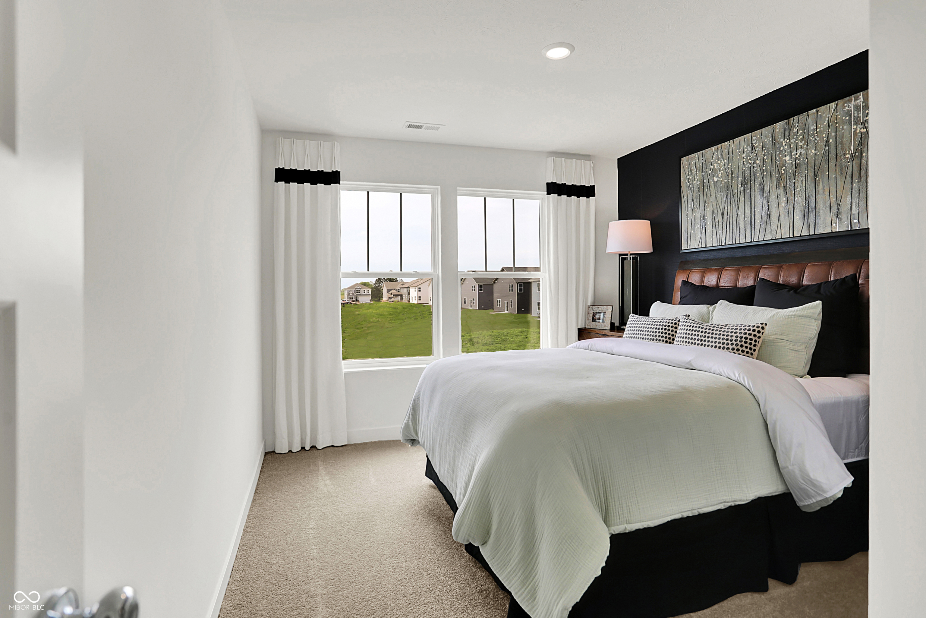 1872 Grand Vista Boulevard Greenwood, IN 46143 - Photo 35 of 41