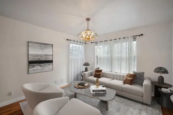 $539,999 | 10510 East Court, Oakland, CA 94603