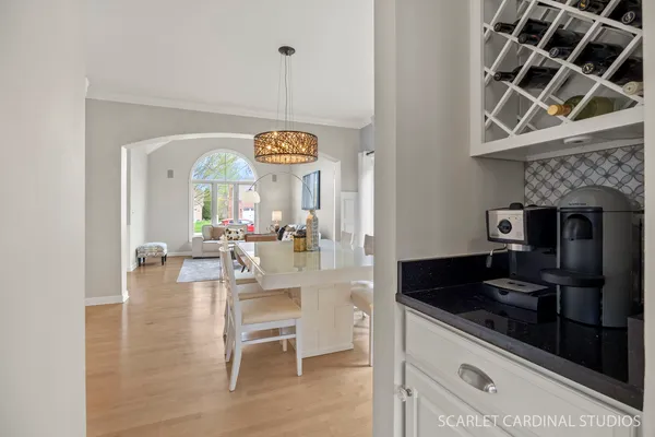 $975,000 | 2412 Comstock Court, Naperville, IL 60564