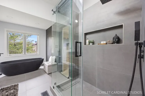 $975,000 | 2412 Comstock Court, Naperville, IL 60564