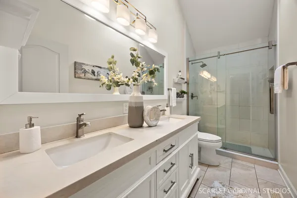 $975,000 | 2412 Comstock Court, Naperville, IL 60564