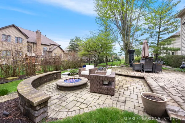 $975,000 | 2412 Comstock Court, Naperville, IL 60564